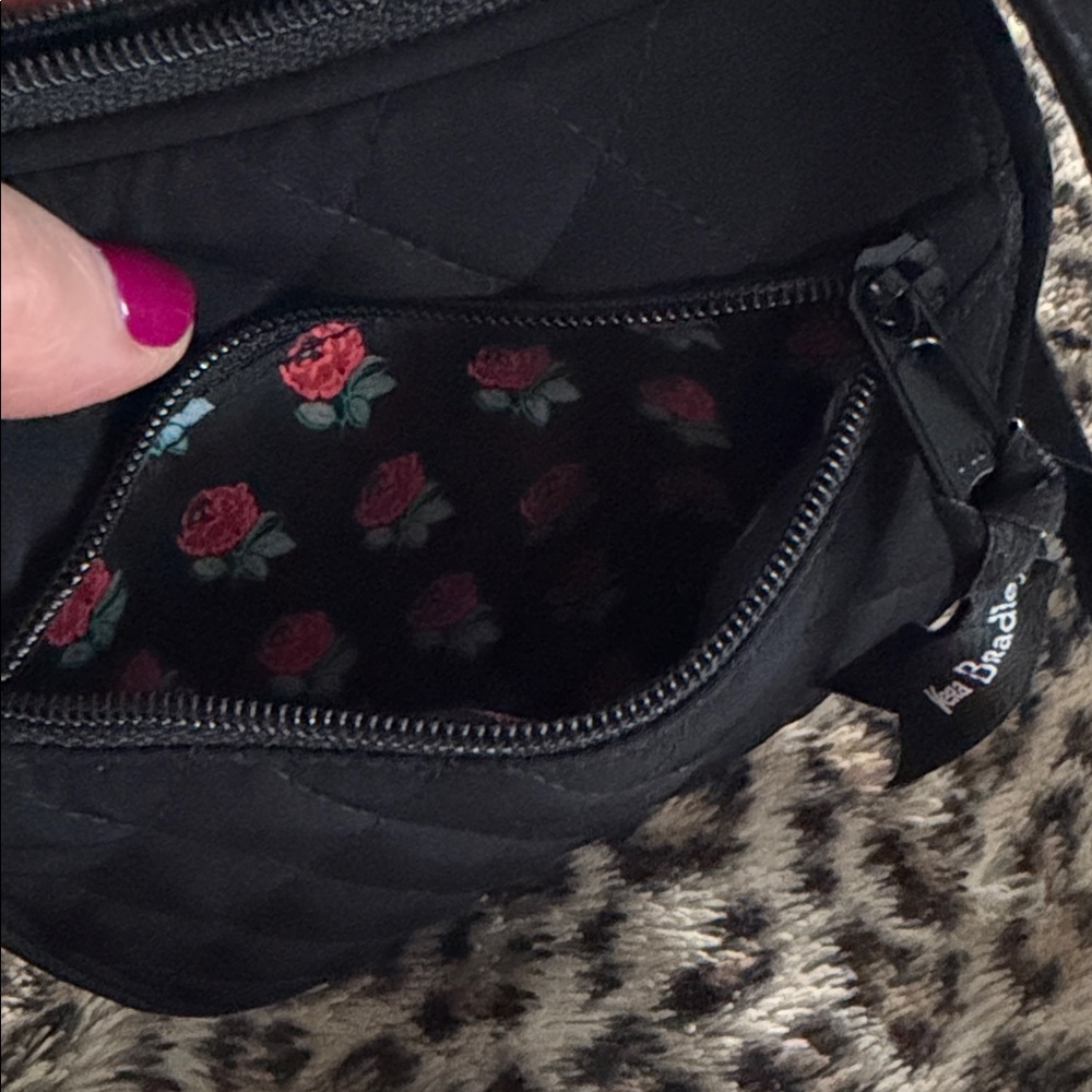 Vera Bradley Quilted Black Mini Hipster Crossbody Organizer RFID Protected 🌹 - Picture 5 of 11